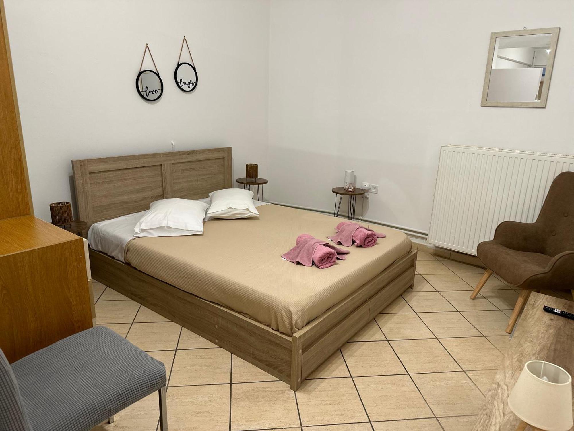 Le Rocher Apartment *